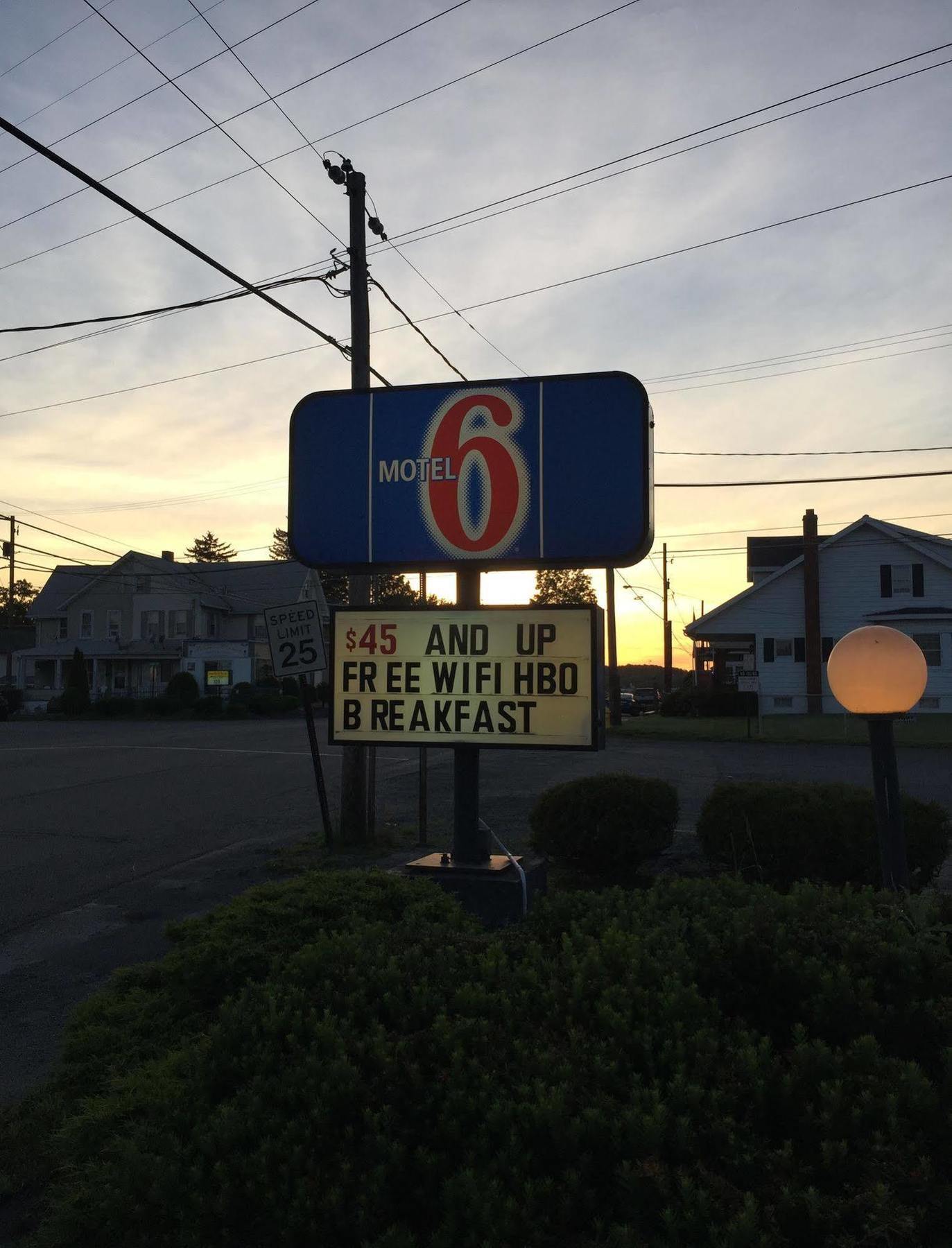 Motel 6-Frackville, Pa ภายนอก รูปภาพ