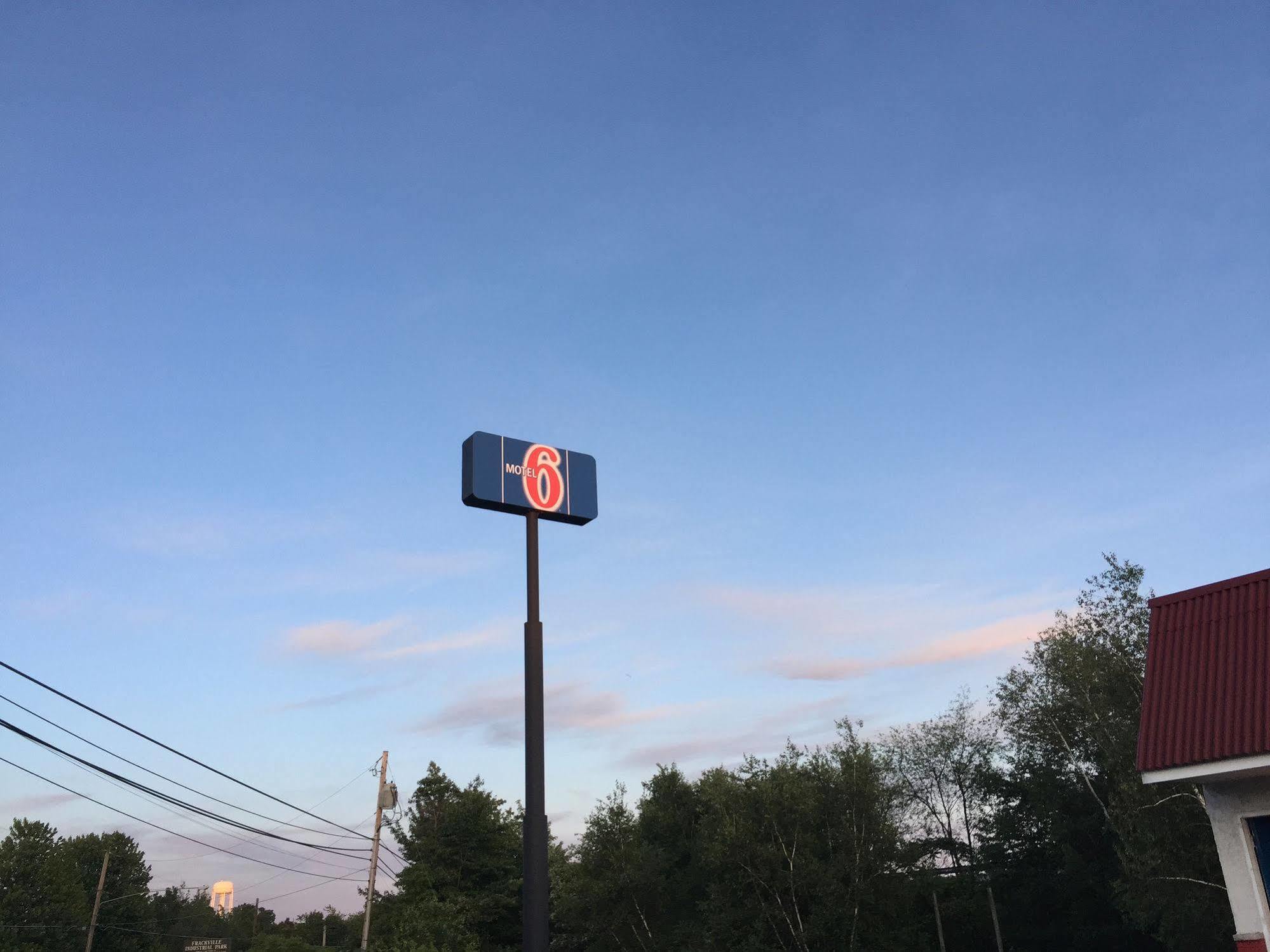 Motel 6-Frackville, Pa ภายนอก รูปภาพ